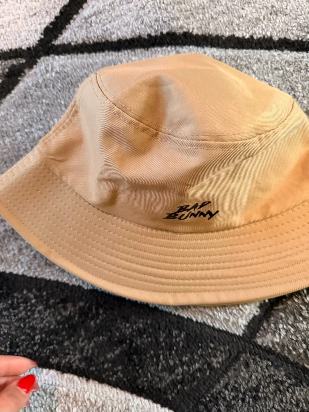 Bad Bunny tan bucket